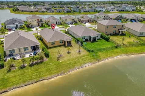 10688 Sw Prato Way Port Saint Lucie FL 34987