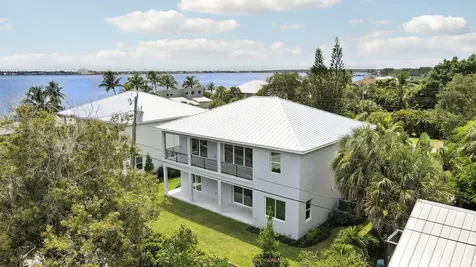 1023 Ne Orange Avenue Jensen Beach FL 34957