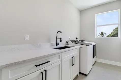 1023 Ne Orange Avenue Jensen Beach FL 34957