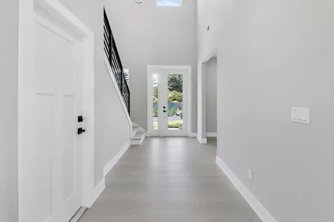 1023 Ne Orange Avenue Jensen Beach FL 34957