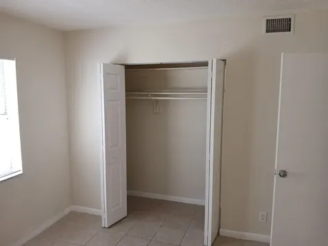 495 Se 8th Street Deerfield Beach FL 33441