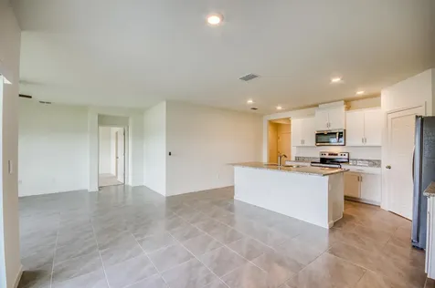 9767 Sw Triton Way Port Saint Lucie FL 34987