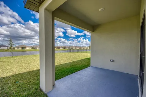 9767 Sw Triton Way Port Saint Lucie FL 34987