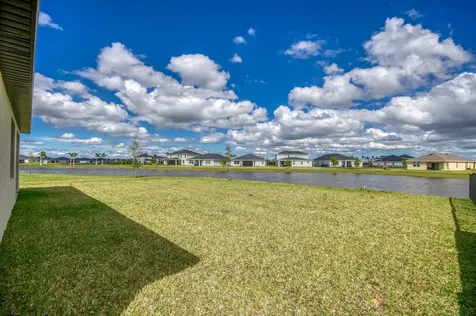 9767 Sw Triton Way Port Saint Lucie FL 34987