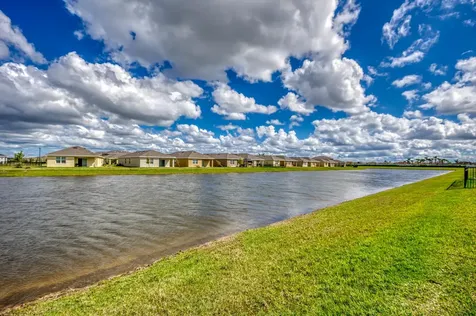 9767 Sw Triton Way Port Saint Lucie FL 34987