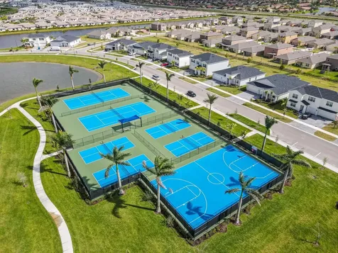 9767 Sw Triton Way Port Saint Lucie FL 34987