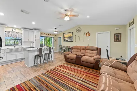 665 Sw Backert Avenue Port Saint Lucie FL 34953