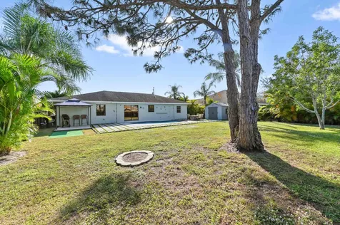 665 Sw Backert Avenue Port Saint Lucie FL 34953