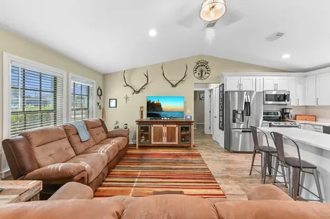 665 Sw Backert Avenue Port Saint Lucie FL 34953