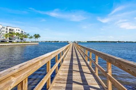 625 Windward Circle Boynton Beach FL 33435