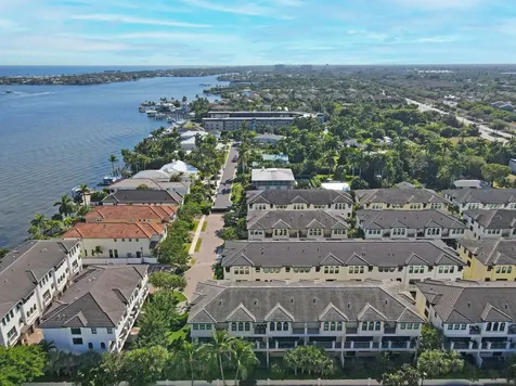 625 Windward Circle Boynton Beach FL 33435
