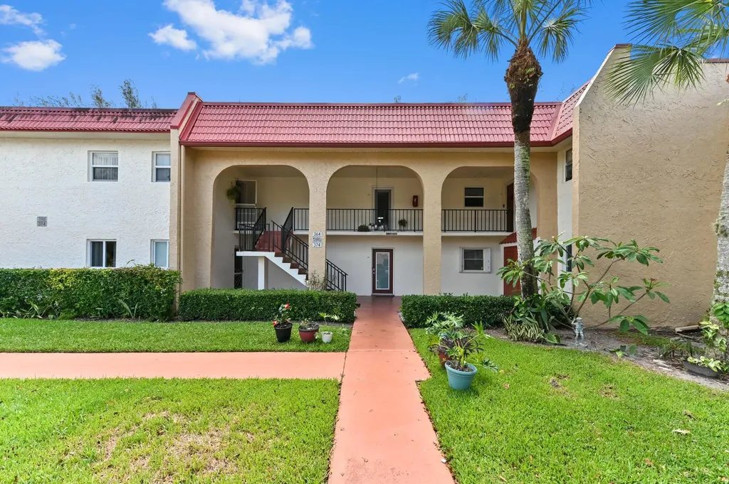 368 Lake Frances Drive West Palm Beach FL 33411