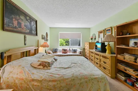 368 Lake Frances Drive West Palm Beach FL 33411