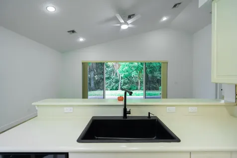 2322 Sw Newport Isles Boulevard Port Saint Lucie FL 34953