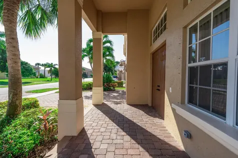 2322 Sw Newport Isles Boulevard Port Saint Lucie FL 34953