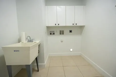 2322 Sw Newport Isles Boulevard Port Saint Lucie FL 34953