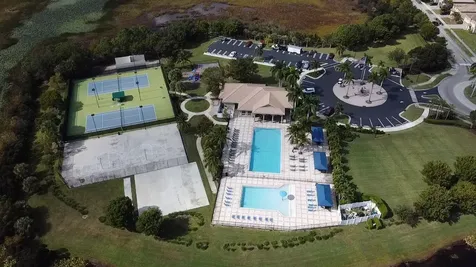 2322 Sw Newport Isles Boulevard Port Saint Lucie FL 34953