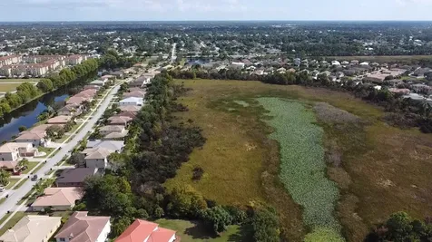 2322 Sw Newport Isles Boulevard Port Saint Lucie FL 34953
