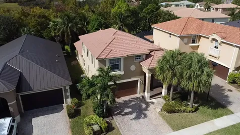 2322 Sw Newport Isles Boulevard Port Saint Lucie FL 34953