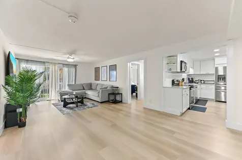 1428 Se 4th Avenue Deerfield Beach FL 33441