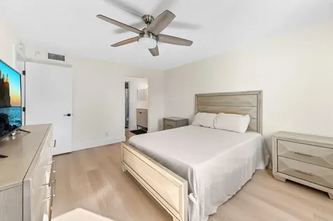 1428 Se 4th Avenue Deerfield Beach FL 33441