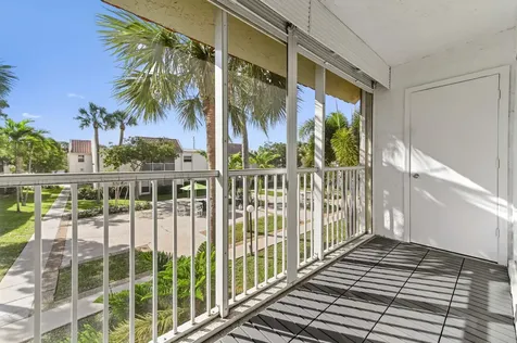 1428 Se 4th Avenue Deerfield Beach FL 33441
