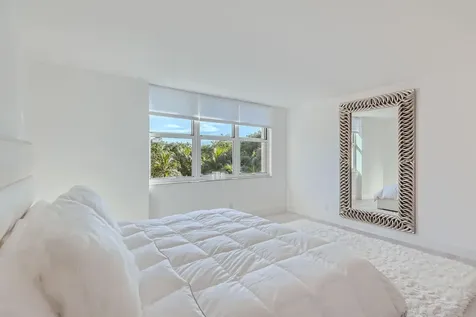 1147 Hillsboro Mile Hillsboro Beach FL 33062