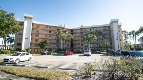 4640 Lucerne Lakes Boulevard Lake Worth FL 33467