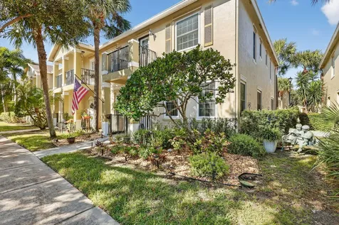 2151 Se Destin Drive Port Saint Lucie FL 34952