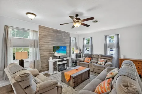 2151 Se Destin Drive Port Saint Lucie FL 34952