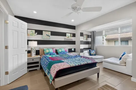 721 Se 1 Way Deerfield Beach FL 33441