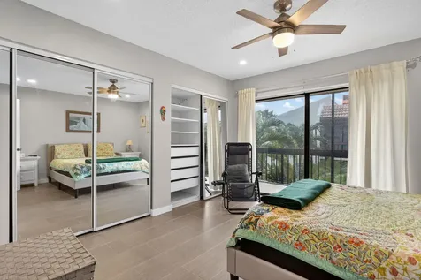 721 Se 1 Way Deerfield Beach FL 33441
