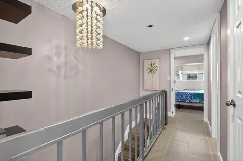 721 Se 1 Way Deerfield Beach FL 33441