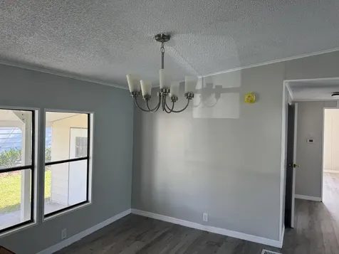 83 Flores Del Norte Fort Pierce FL 34951