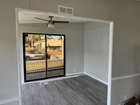 83 Flores Del Norte Fort Pierce FL 34951