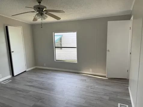 83 Flores Del Norte Fort Pierce FL 34951