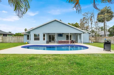 1068 Northumberland Court Wellington FL 33414