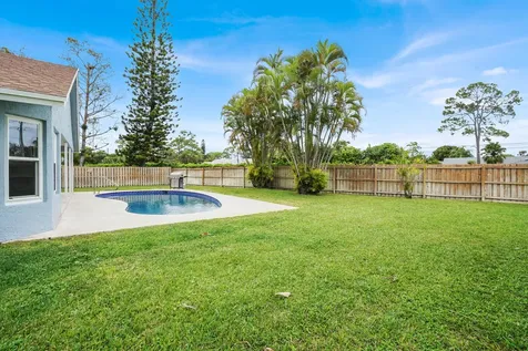 1068 Northumberland Court Wellington FL 33414