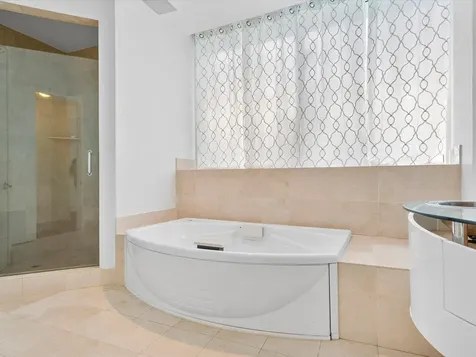 18101 Collins Avenue Sunny Isles Beach FL 33160