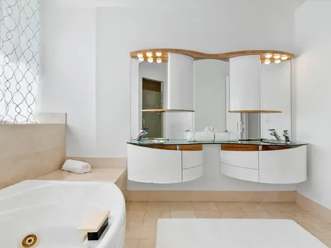 18101 Collins Avenue Sunny Isles Beach FL 33160