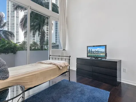 18101 Collins Avenue Sunny Isles Beach FL 33160