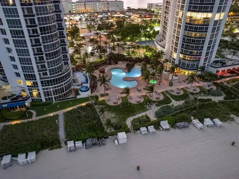 18101 Collins Avenue Sunny Isles Beach FL 33160