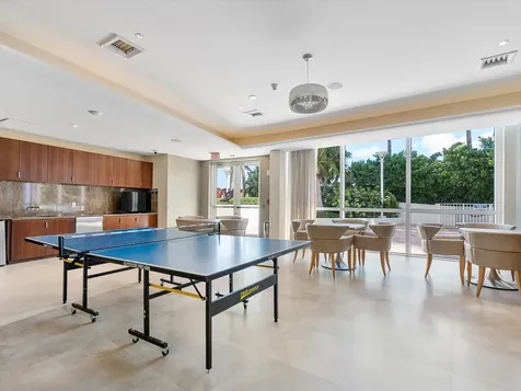 18101 Collins Avenue Sunny Isles Beach FL 33160