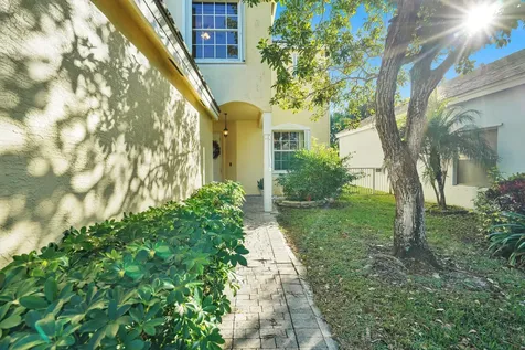 130 Canterbury Place Royal Palm Beach FL 33414