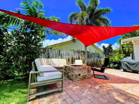 1701 NW 97th Terrace Plantation FL 33322