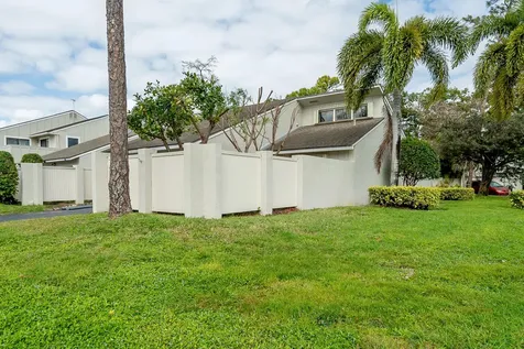 12807 Spinnaker Lane Wellington FL 33414
