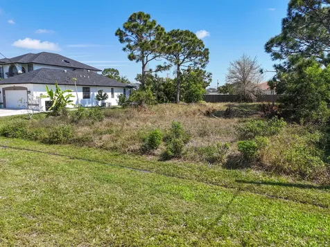5849 NW Mesa Circle Port Saint Lucie FL 34986