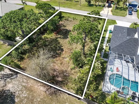 5849 NW Mesa Circle Port Saint Lucie FL 34986