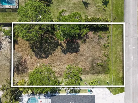 5849 NW Mesa Circle Port Saint Lucie FL 34986