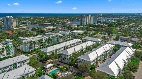362 E Mallory Circle Delray Beach FL 33483